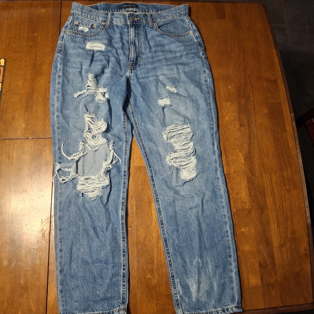Aeropostale Women's Distressed Blue Jeans